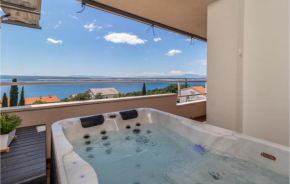 Nice Apartment In Dramalj With House Sea View